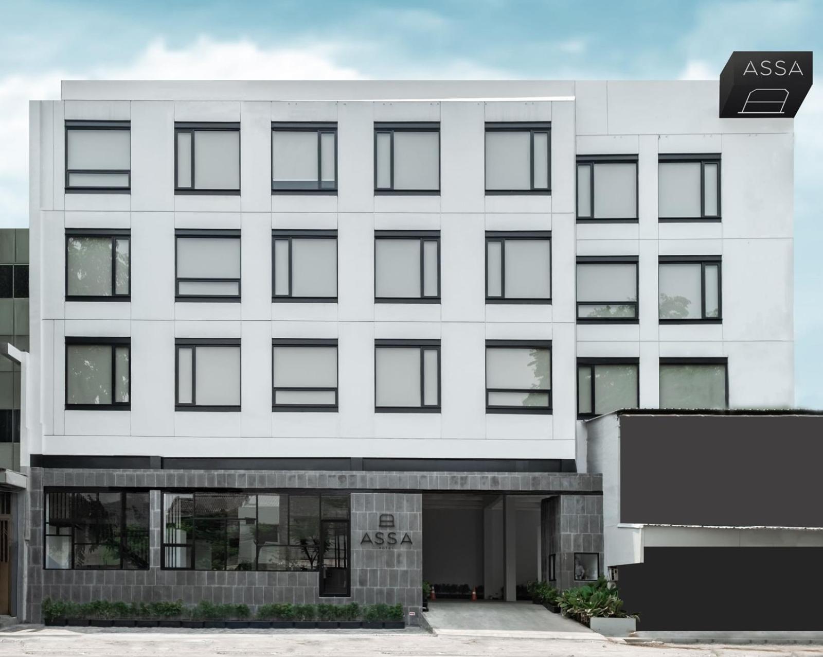 Assa Hotel Semarang Exterior foto